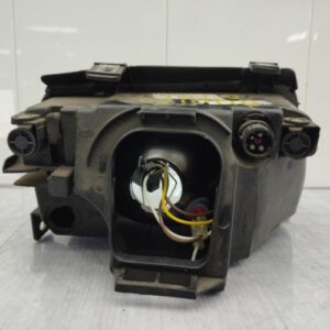 Optique avant principal gauche (feux)(phare) AUDI