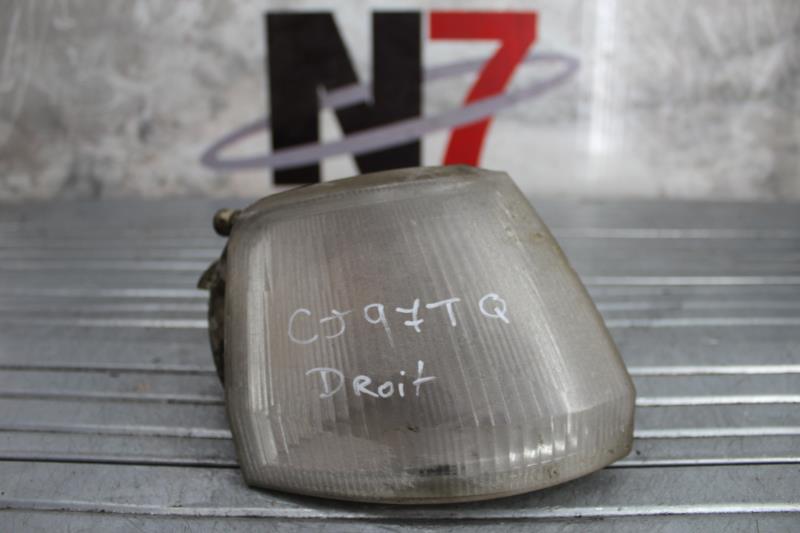 Optique avant secondaire droit (feux)(clignotant) PEUGEOT 106 PHASE 1 Essence