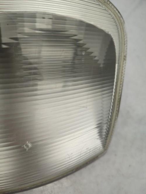 Optique avant secondaire droit (feux)(clignotant) VOLKSWAGEN POLO 3 PHASE 1 Essence