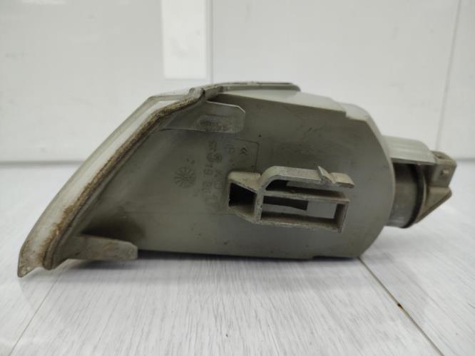 Optique avant secondaire droit (feux)(clignotant) CITROEN XANTIA PHASE 1 Diesel