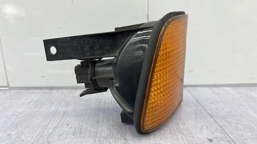Optique avant secondaire droit (feux)(clignotant) BMW SERIE 5 E34 Diesel