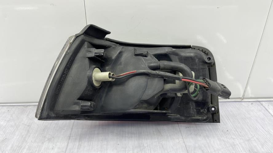 Optique avant secondaire droit (feux)(clignotant) MAZDA 323 4 PHASE 2 Essence