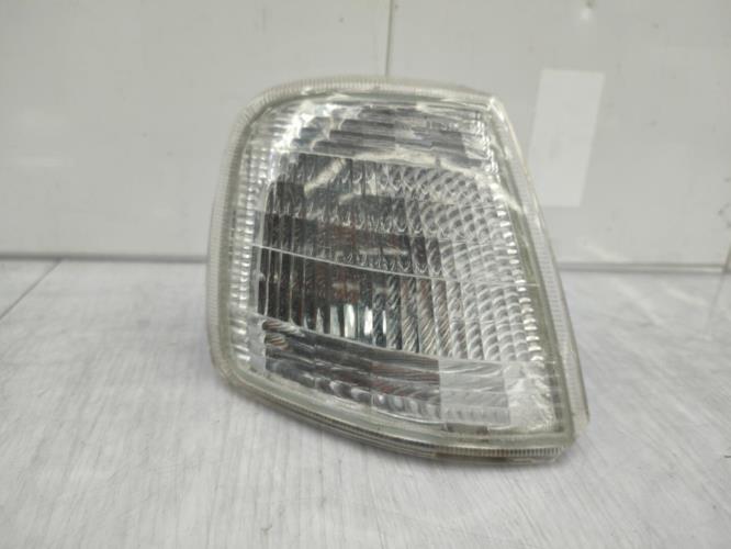 Optique avant secondaire droit (feux)(clignotant) PEUGEOT