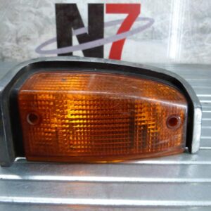 Optique avant secondaire droit (feux)(clignotant) RENAULT R9 Essence