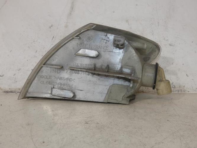 Optique avant secondaire droit (feux)(clignotant) RENAULT SCENIC 1