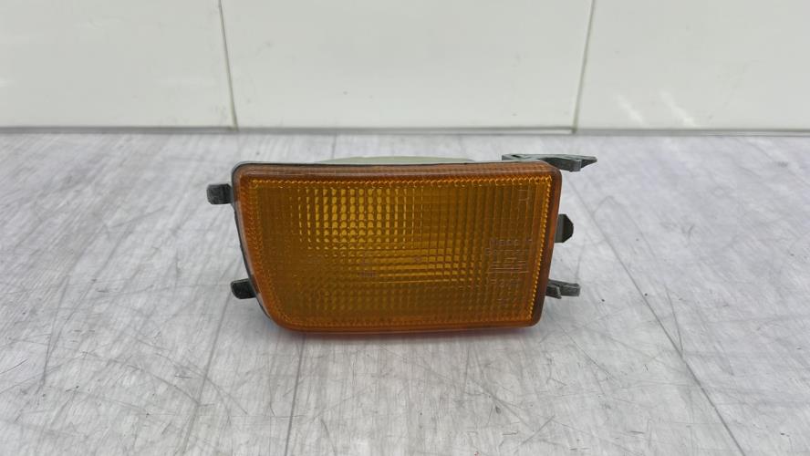 Optique avant secondaire droit (feux)(clignotant) VOLKSWAGEN GOLF 3 Diesel