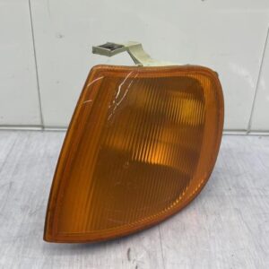 Optique avant secondaire gauche (feux)(clignotant) VOLKSWAGEN POLO 3 PHASE 1 Essence