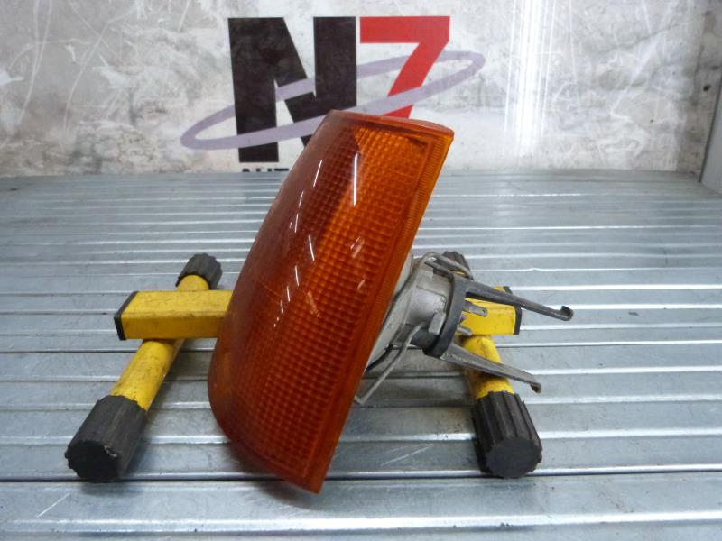 Optique avant secondaire gauche (feux)(clignotant) RENAULT R9 Essence