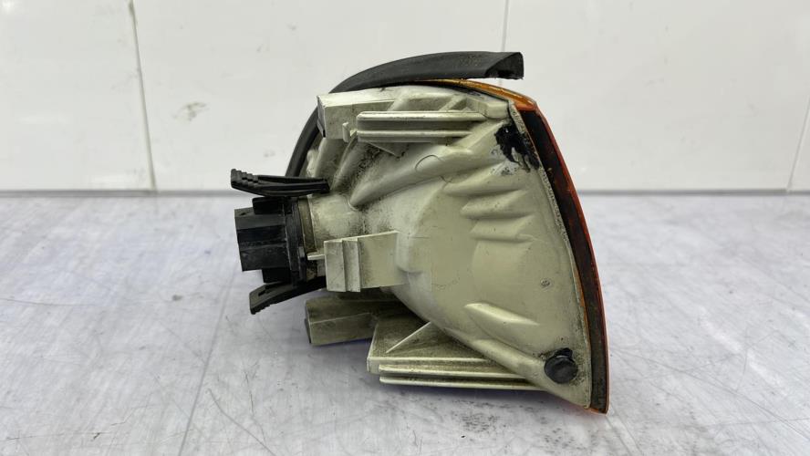 Optique avant secondaire gauche (feux)(clignotant) BMW SERIE 3 E36 Essence