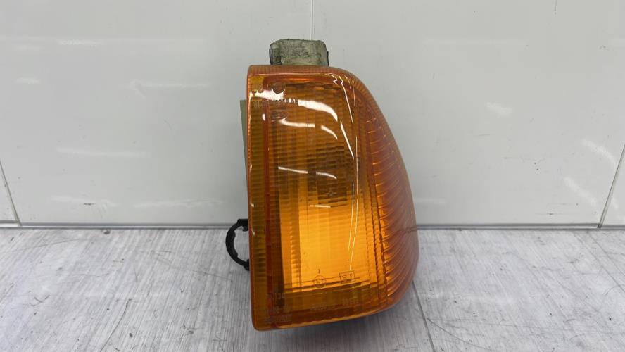 Optique avant secondaire gauche (feux)(clignotant) FORD ORION 1 PHASE 1 Essence