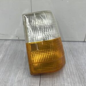 Optique avant secondaire gauche (feux)(clignotant) VOLVO 740 PHASE 2 BREAK Essence
