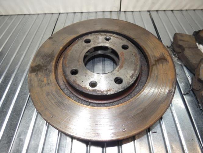 Paire de disques avant (freinage) PEUGEOT 306 BREAK Diesel