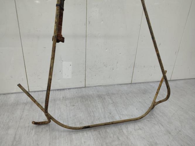 Panier roue de secours PEUGEOT 205 PHASE 2 Diesel