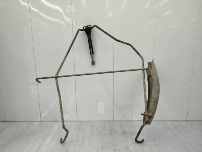 Panier roue de secours PEUGEOT 1007 Diesel