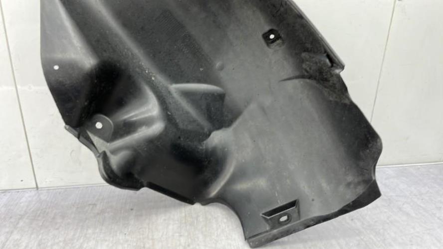 Pare boue arriere droit BMW SERIE 3 E46 PHASE 1 Diesel