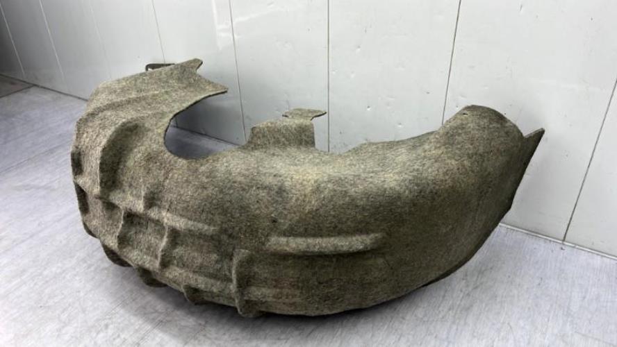 Pare boue arriere droit VOLKSWAGEN GOLF 6 Diesel