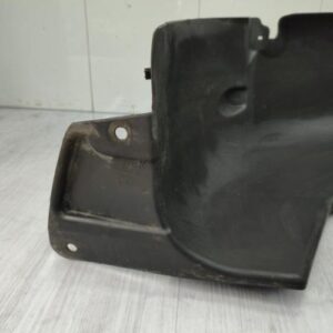 Pare boue arriere droit PEUGEOT 208 1 PHASE 1 Essence