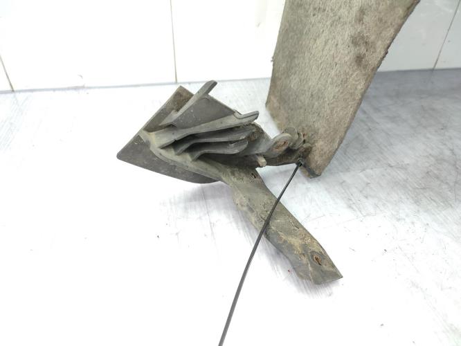 Pare boue arriere gauche VOLKSWAGEN GOLF 6 Diesel