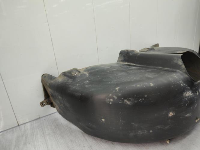 Pare boue arriere gauche VOLKSWAGEN POLO 5 PHASE 1 Diesel