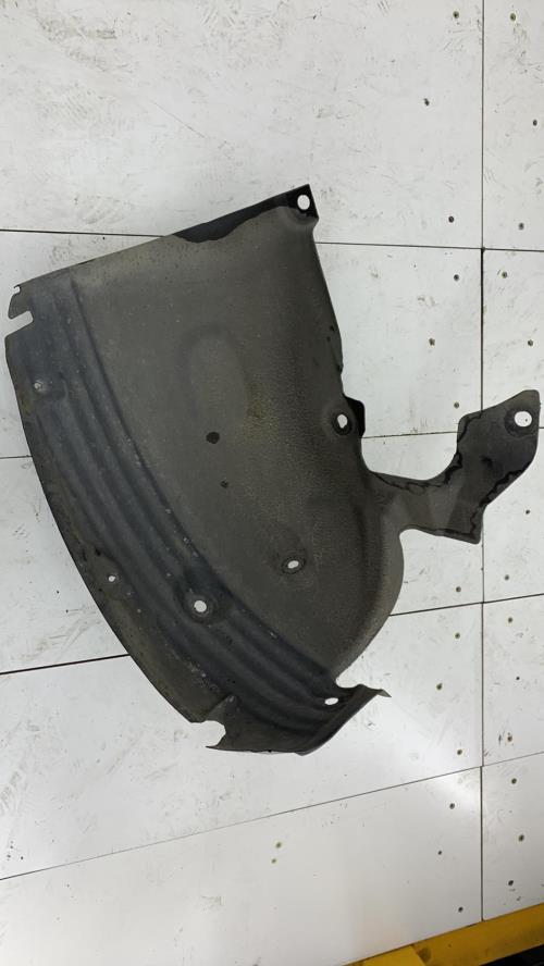 Pare boue avant droit RENAULT MEGANE 3 PHASE 2 Diesel