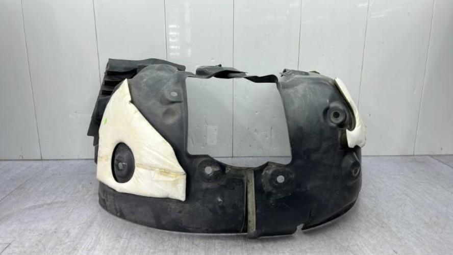 Pare boue avant droit RENAULT MEGANE 3 PHASE 1 BREAK Diesel