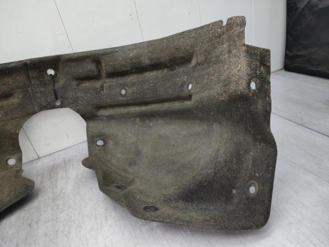 Pare boue avant gauche RENAULT MEGANE 4 PHASE 1 Essence