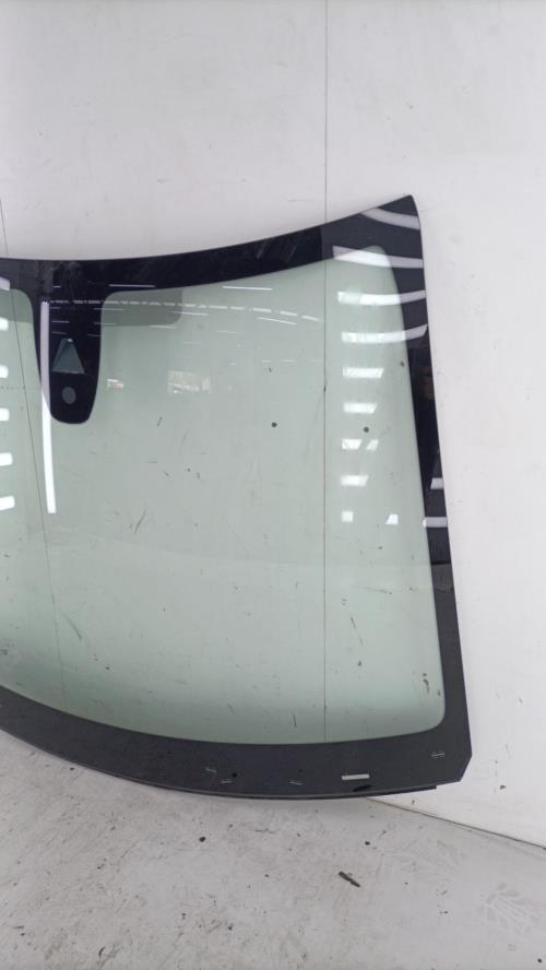 Pare brise CITROEN C3 3 PHASE 1 Essence