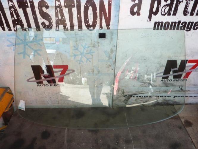 Pare brise FORD FIESTA 3 PHASE 2 Essence