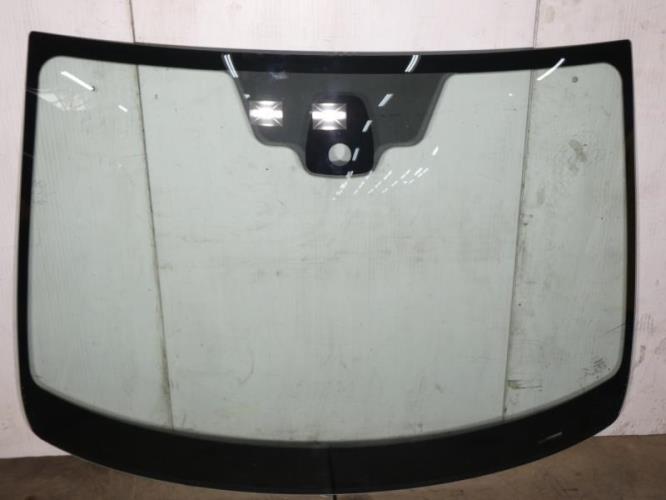 Pare brise NISSAN PRIMERA 1 PHASE 1 Diesel