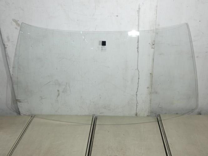Pare brise RENAULT R9 Essence