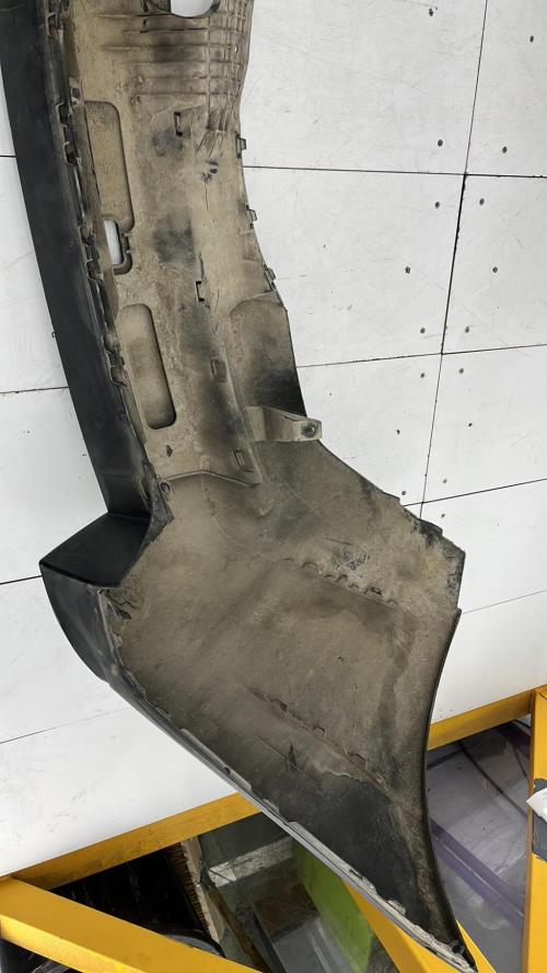 Pare choc arriere AUDI A8 2 PHASE 1 Essence