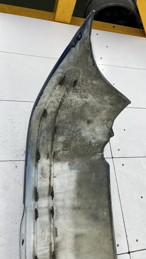 Pare choc arriere RENAULT MEGANE 1 PHASE 2 Essence