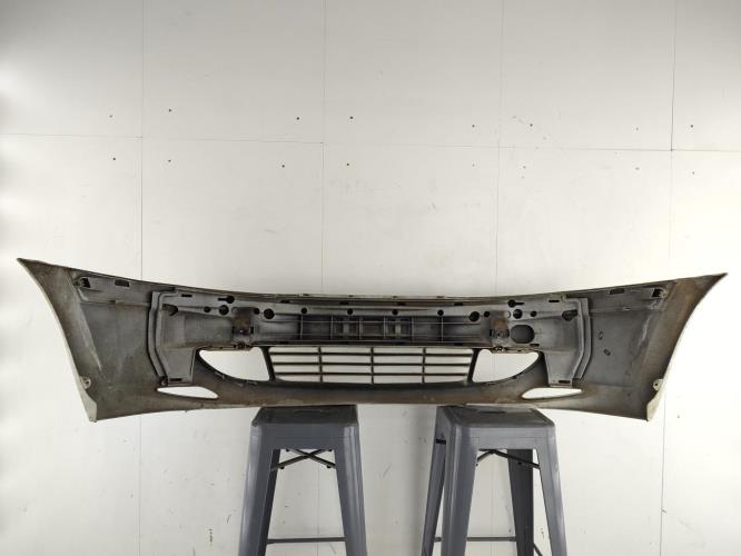 Pare choc avant FORD FIESTA 4 PHASE 2 Essence