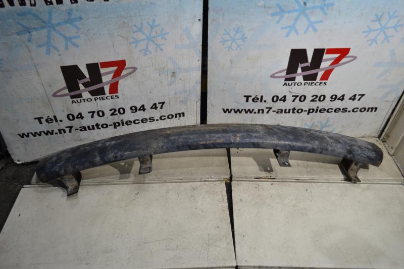 Pare choc avant PEUGEOT J9 Diesel