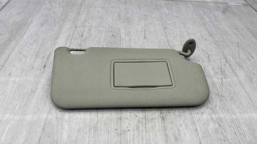 Pare soleil droit FORD FIESTA 5 PHASE 1 Essence