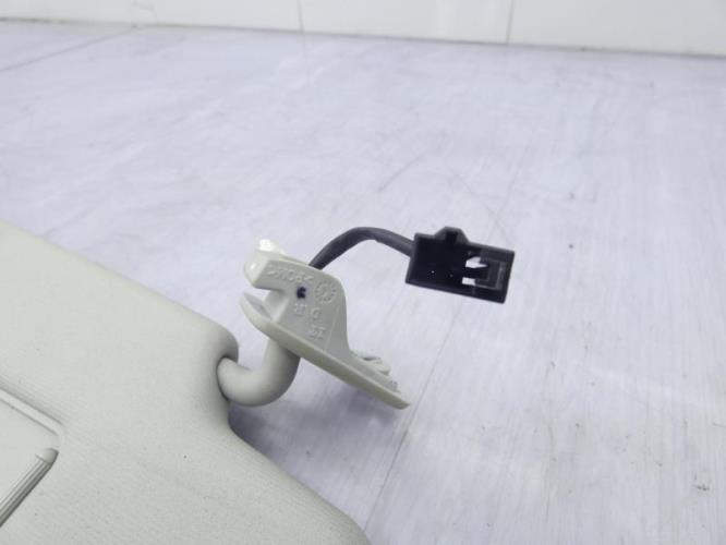 Pare soleil droit VOLKSWAGEN GOLF 5 Diesel