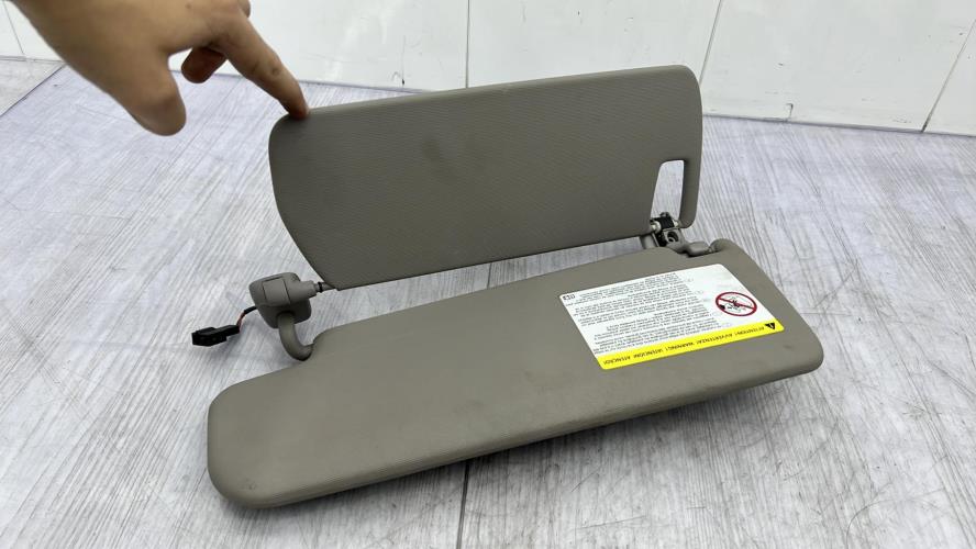 Pare soleil droit VOLKSWAGEN PASSAT 5 BREAK Diesel