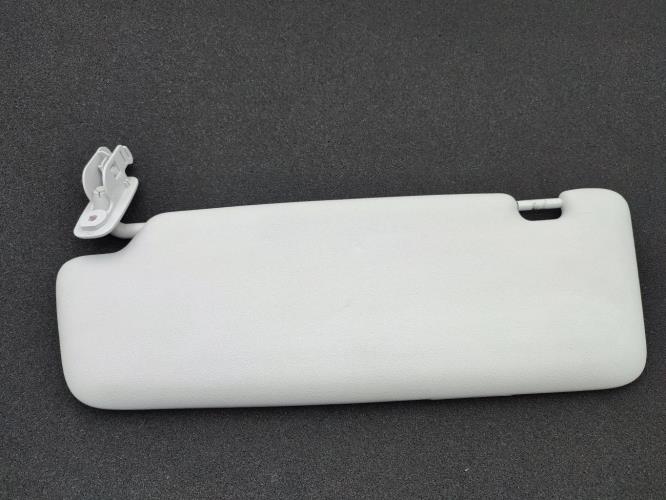 Pare soleil droit AUDI A3 2 PHASE 2 Diesel