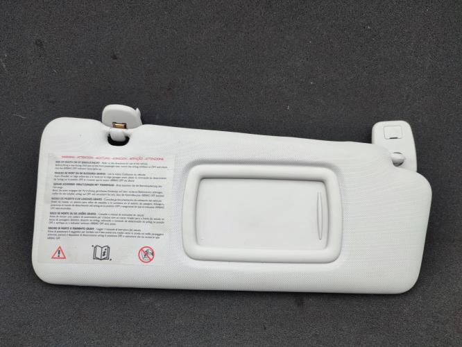 Pare soleil droit RENAULT MEGANE 3 PHASE 1 Diesel