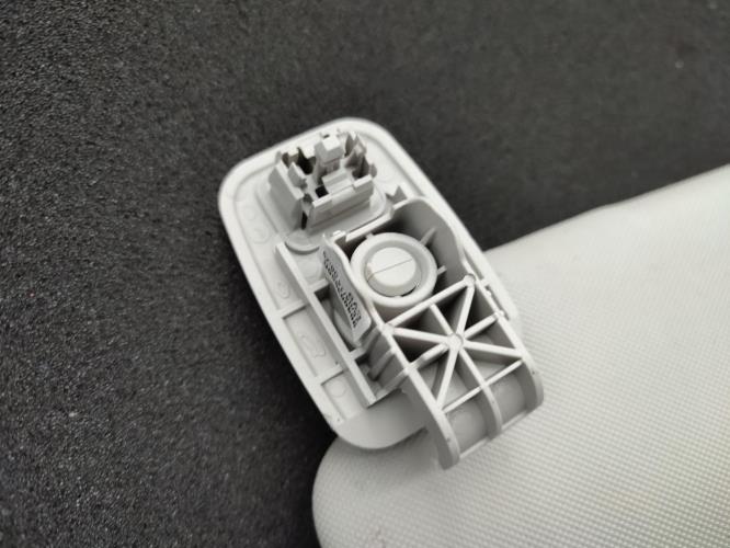 Pare soleil droit RENAULT CLIO 4 PHASE 1 Diesel