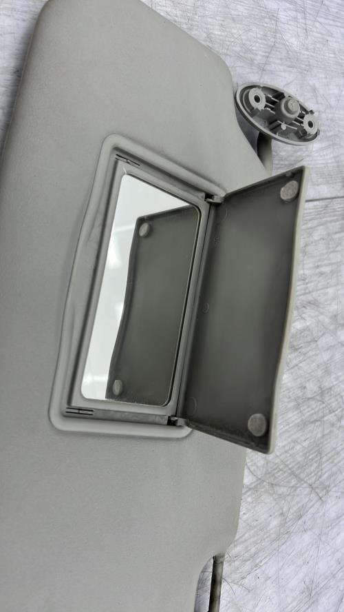 Pare soleil gauche FORD FIESTA 5 PHASE 1 Diesel