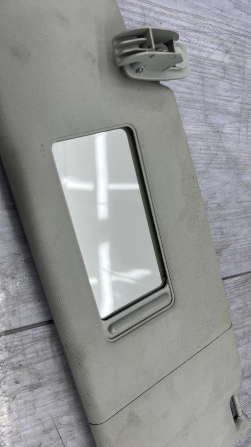 Pare soleil gauche VOLKSWAGEN NEW BEETLE 1 PHASE 1 Essence