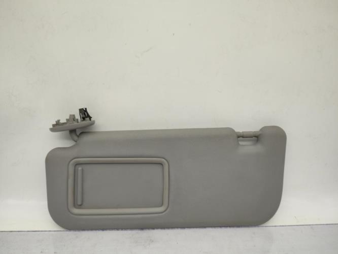 Pare soleil gauche TOYOTA YARIS 2 PHASE 1 Diesel
