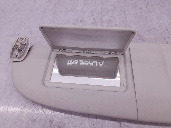 Pare soleil gauche PEUGEOT 206+ Essence