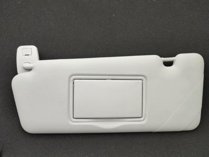 Pare soleil gauche RENAULT CLIO 4 PHASE 2 Diesel