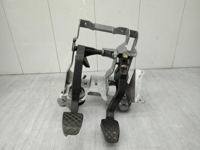 Pedalier AUDI A5 1 COUPE S5 PHASE 1 Essence