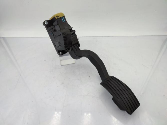 Pedale d'accelerateur OPEL CORSA D PHASE 1 Diesel