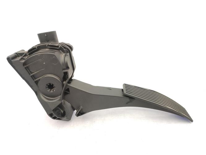 Pedale d'accelerateur OPEL ASTRA K PHASE 1 Essence