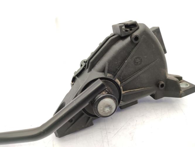 Pedale d'accelerateur NISSAN ALMERA TINO PHASE 1 Diesel
