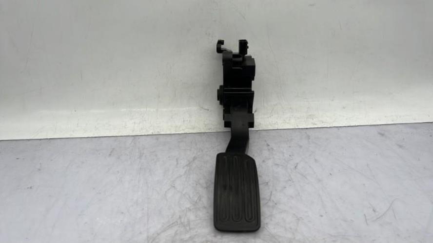 Pedale d'accelerateur NISSAN JUKE 1 PHASE 1 Diesel